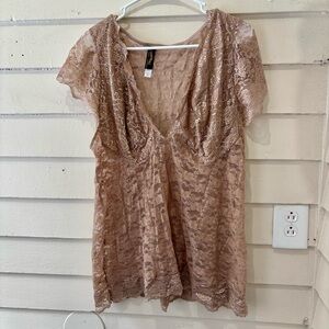 🔥5for$25🔥 Just Sexy Lingerie Plus Size Beige Stretch Lace Top